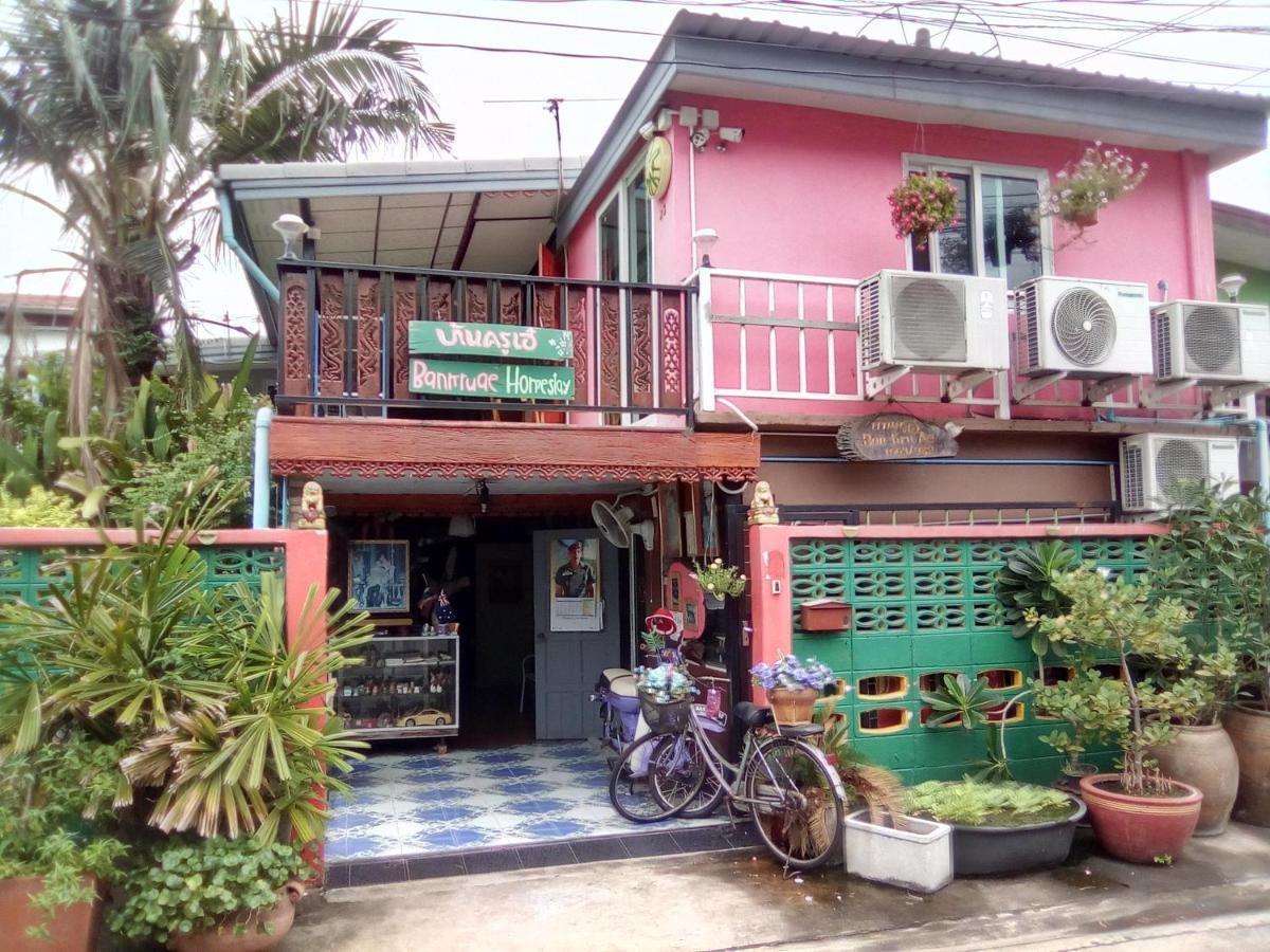 Bed and Breakfast Ban Kru Ae Mixed Dorm Bangkok Esterno foto